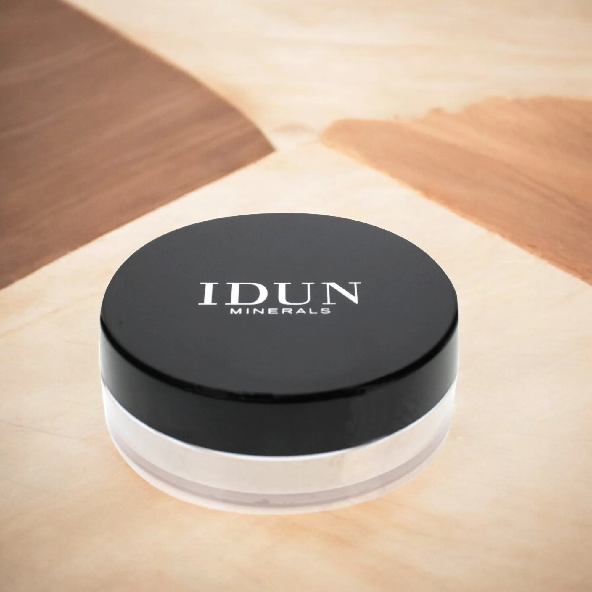Mineral Powder Foundation SPF 15 - 031 Jorunn by Idun Minerals for Women - 0.25 oz Foundation