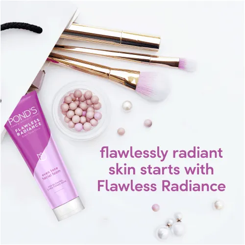 POND'S Flawless Radiance Even Tone Glow Facial Foam - 100g