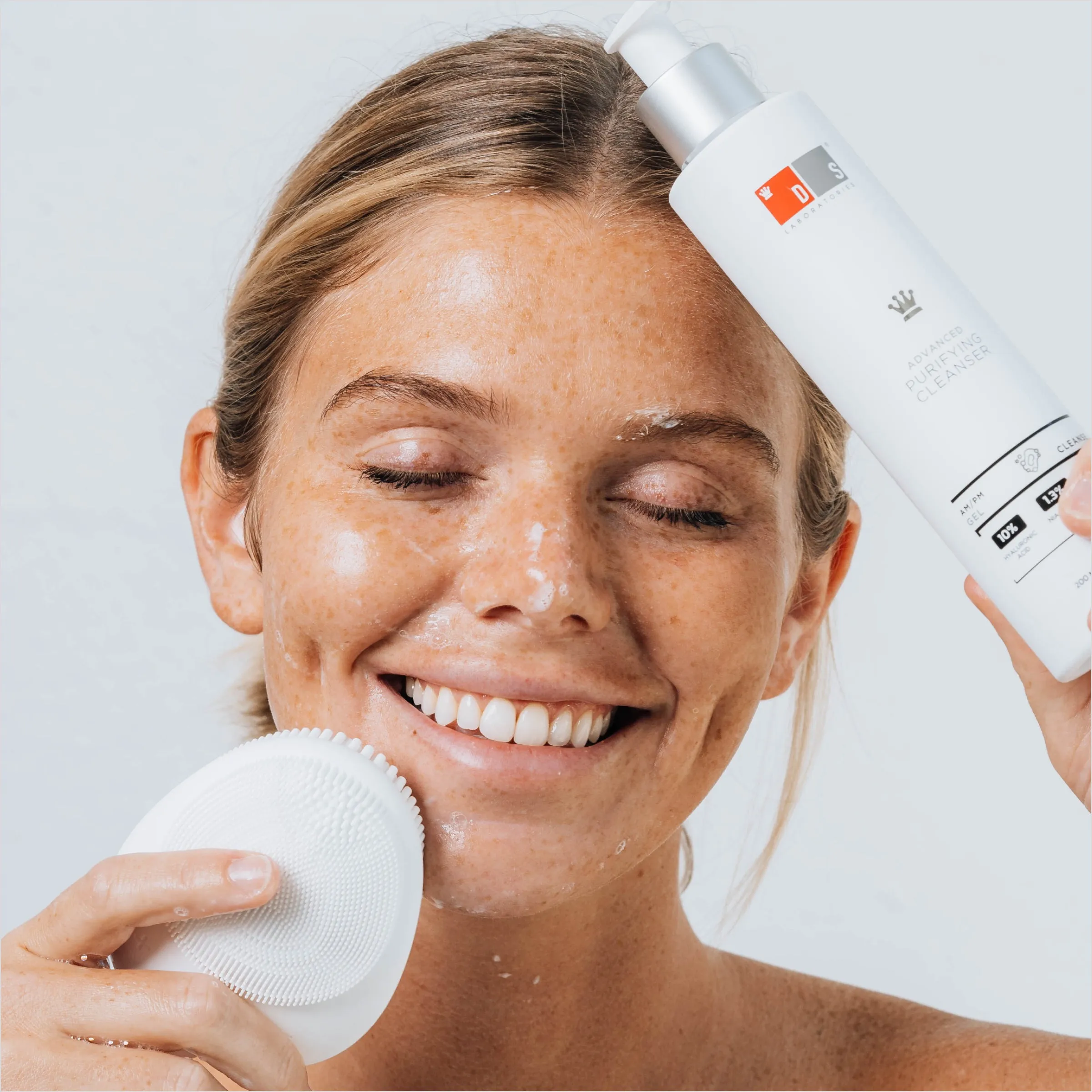 StimuBrush | Smart Facial Cleansing